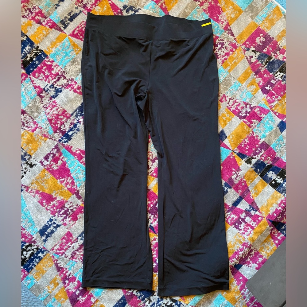 Women’s 1x black pants by Dana Buchanan